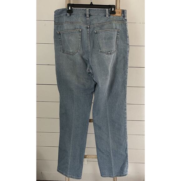 Duluth Trading Co Jeans Mens Straight Leg Medium Wash Denim Size 36 X 34 - Picture 3 of 4